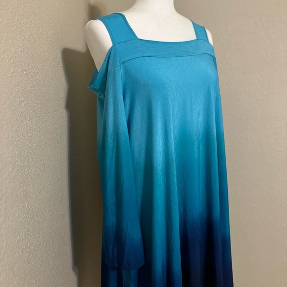 Clara Sun Woo Blue Dip Dye Cold Shoulder Tunic Slinky Wrinkle Free Size XL - Picture 2 of 6
